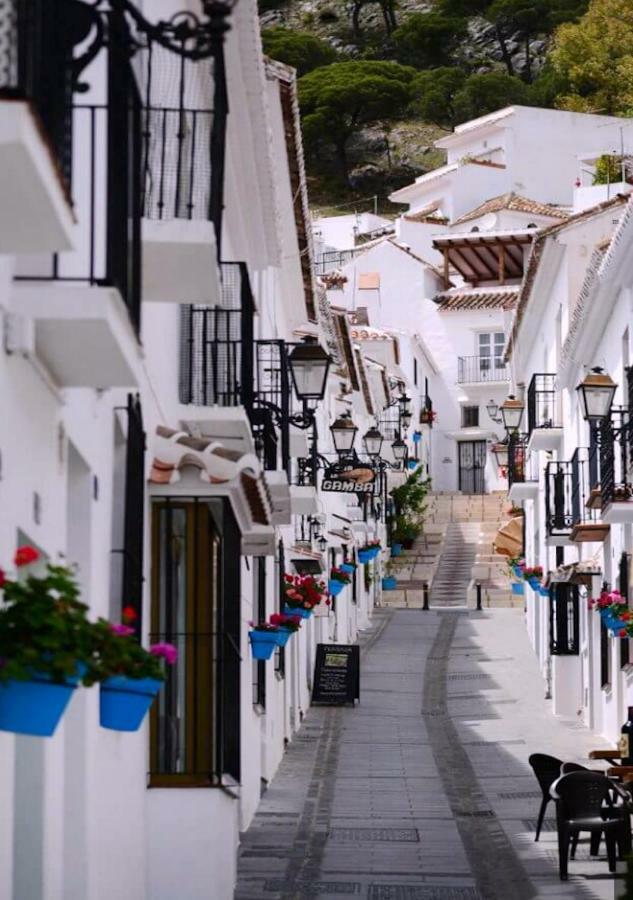 Вилла Mijas Pueblo Cosy Townhouse, Sleeps 4 Экстерьер фото